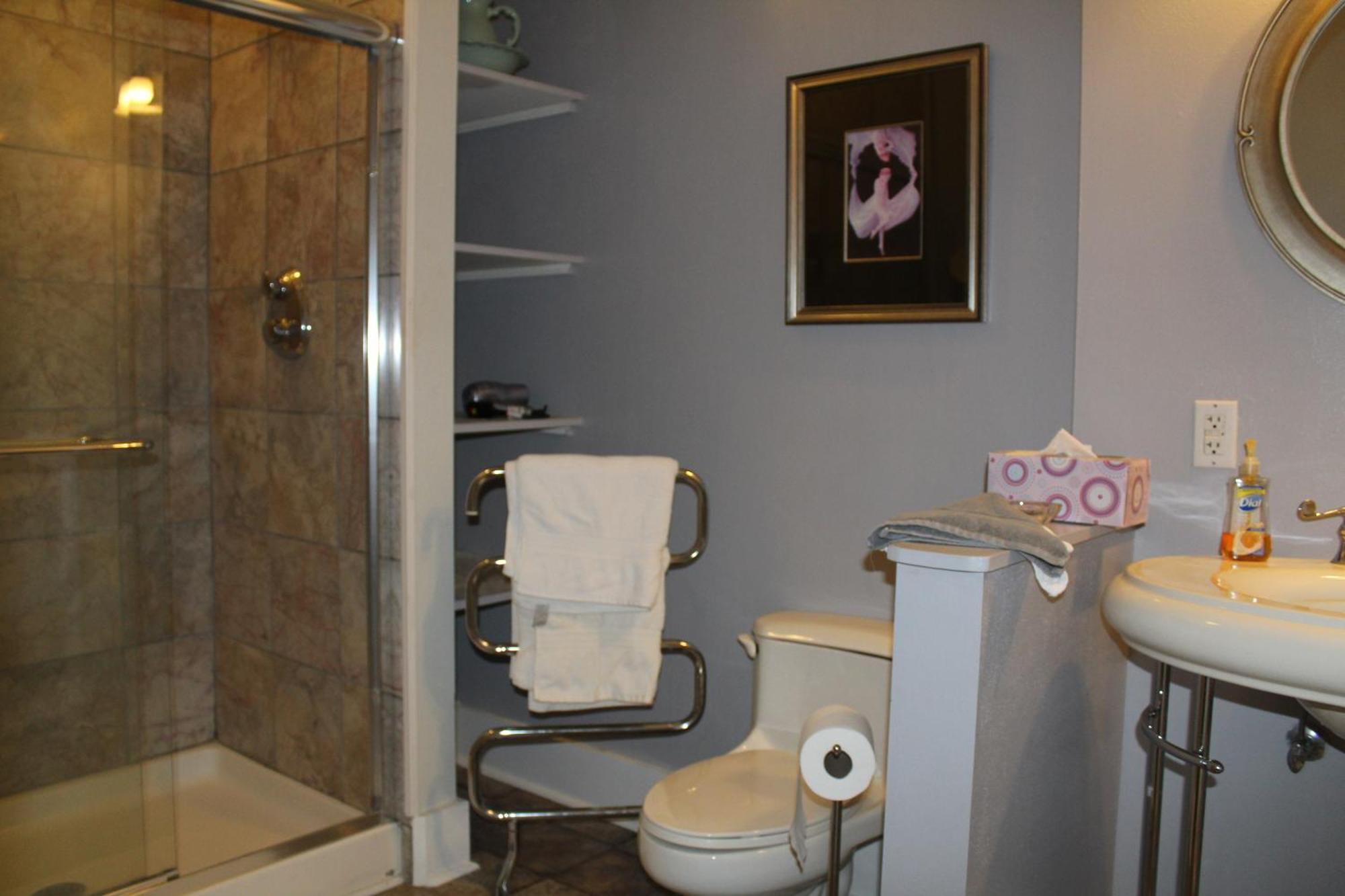 Monroe Manor Inn Саут-Хейвен Номер фото